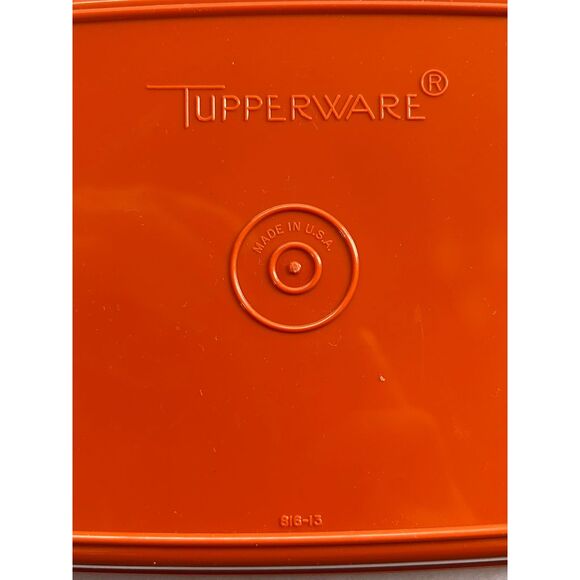 Tupperware Deli/Lunch Box Set of Two 816-13, Paprika Very Nice/ Clean, Storage - Picture 6 of 8